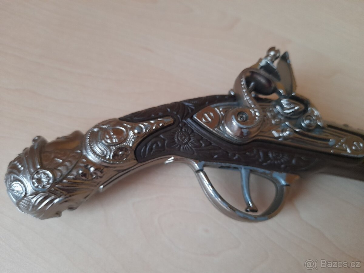 DEKORACE - nefunkční - 3