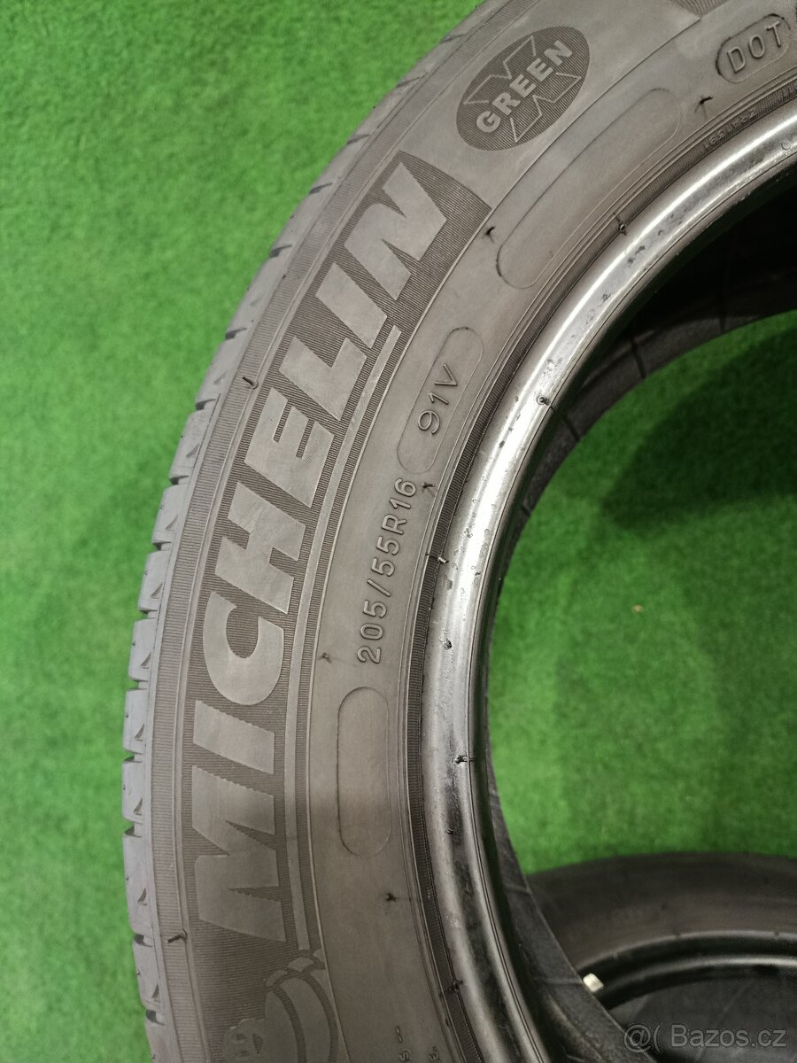 4ks letni 205/55/16 Michelin - 3