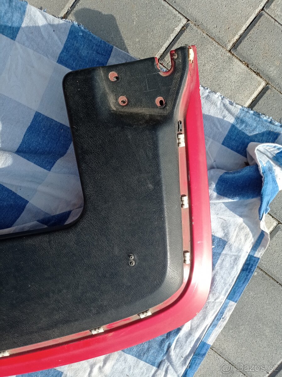 BMW e30 - dekl střechy kabrio - 3