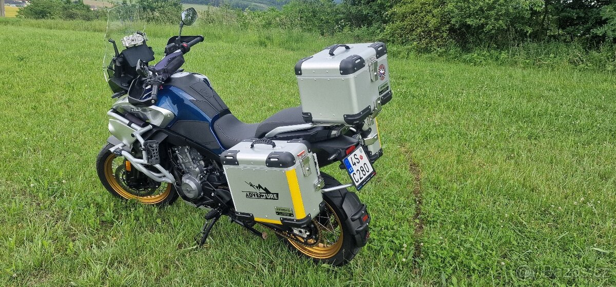 Prodam CFMOTO 800 MT TOURING