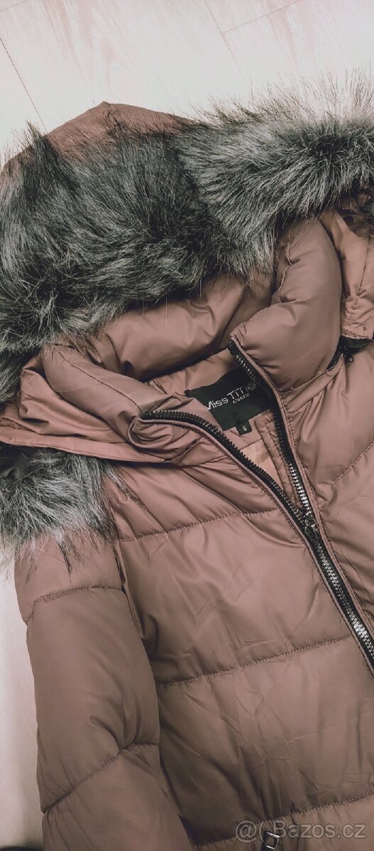 Zimní hnědá dívčí / dámská bunda kabát delší velikost S - 3