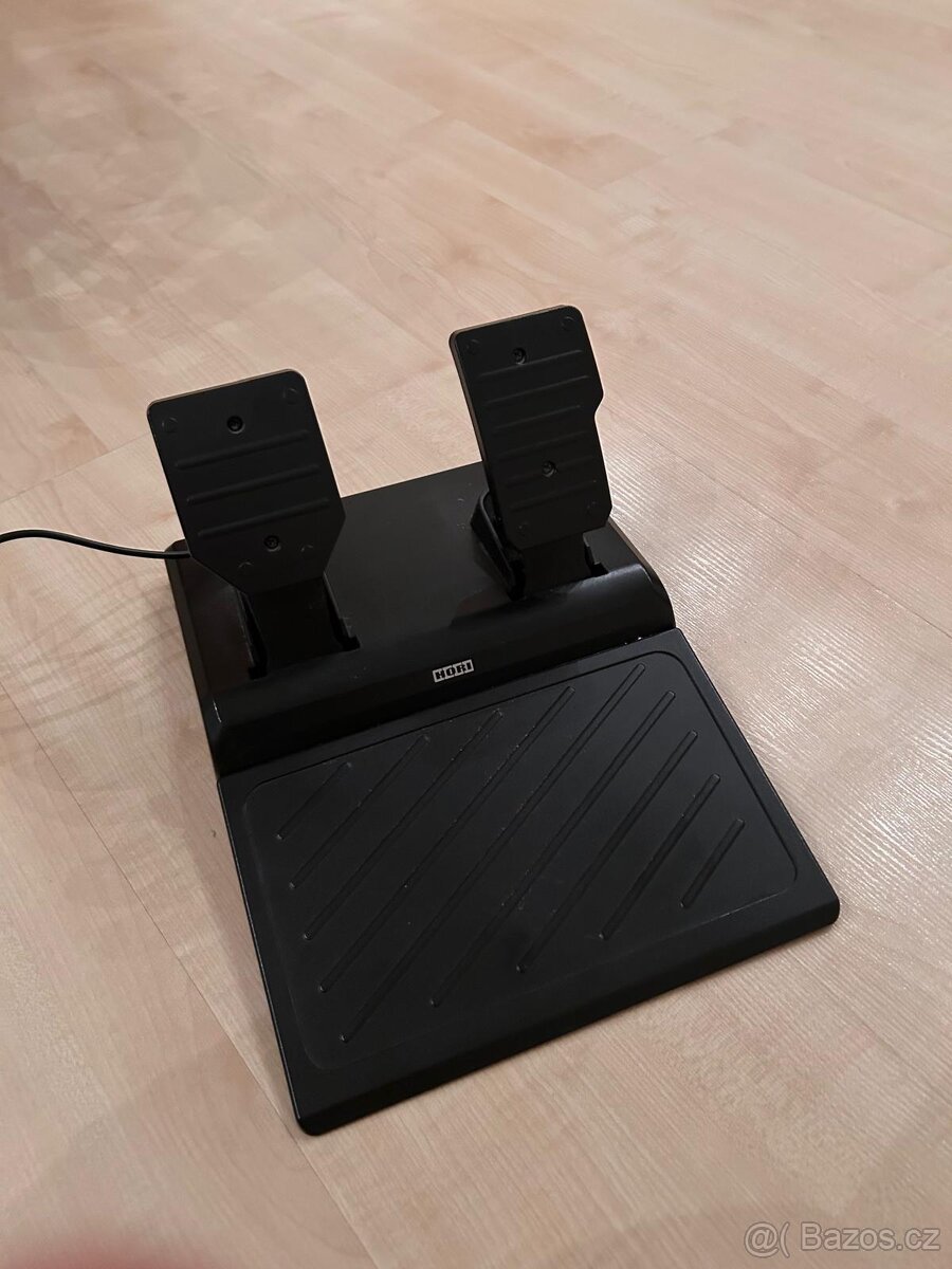 Herni volant na PS4/PS5/PC - 3