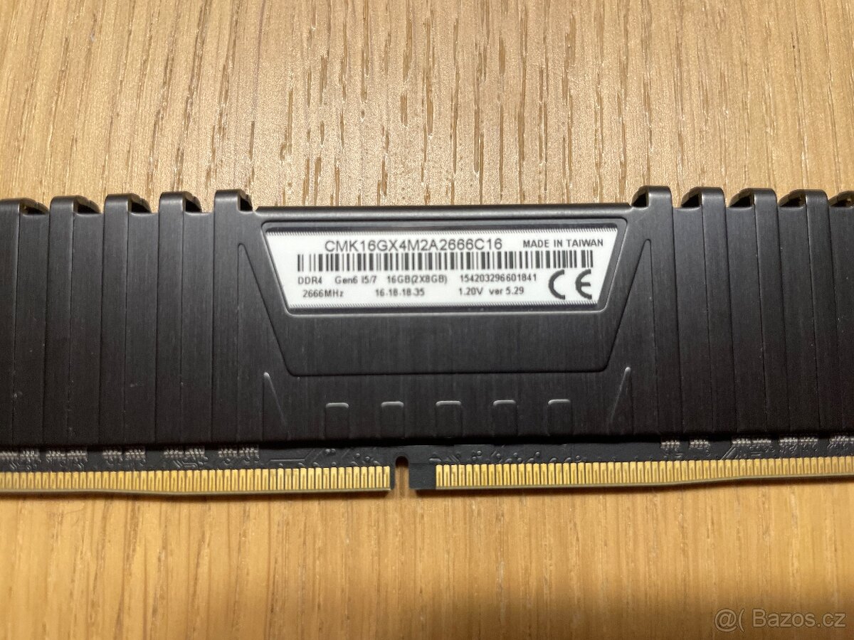 Corsair Vengeance LPX - 16GB DDR4 2666 MHz (2x 8GB) - 3