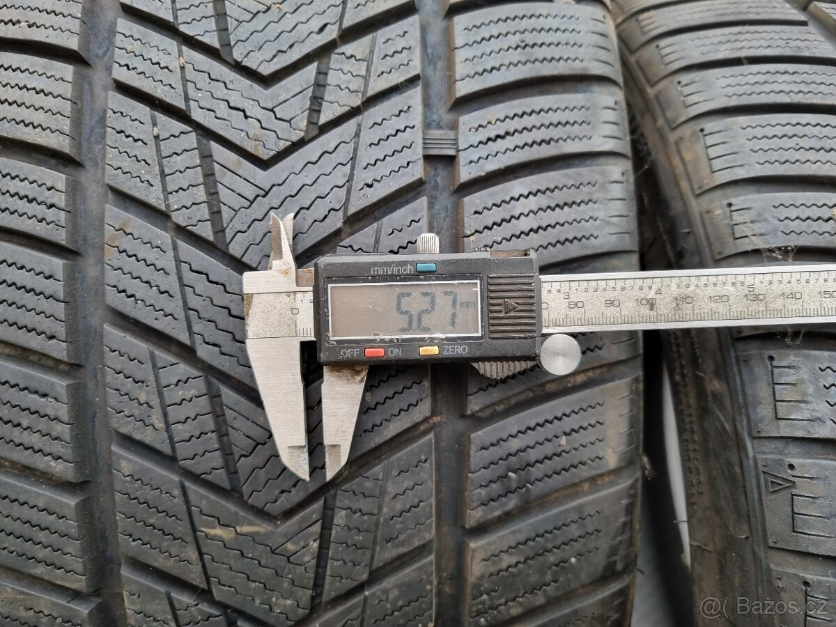 Zimní pneumatiky Tracmax 245/35 R20 95V - 3