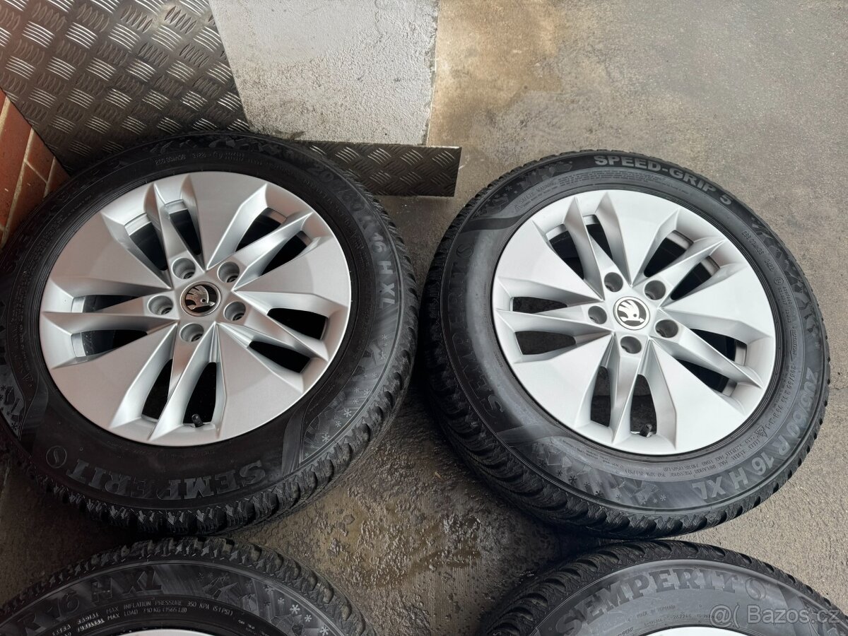 Alu 16" 5x112 , škoda " TWISTER " O4 zimní 90% TOP - 3