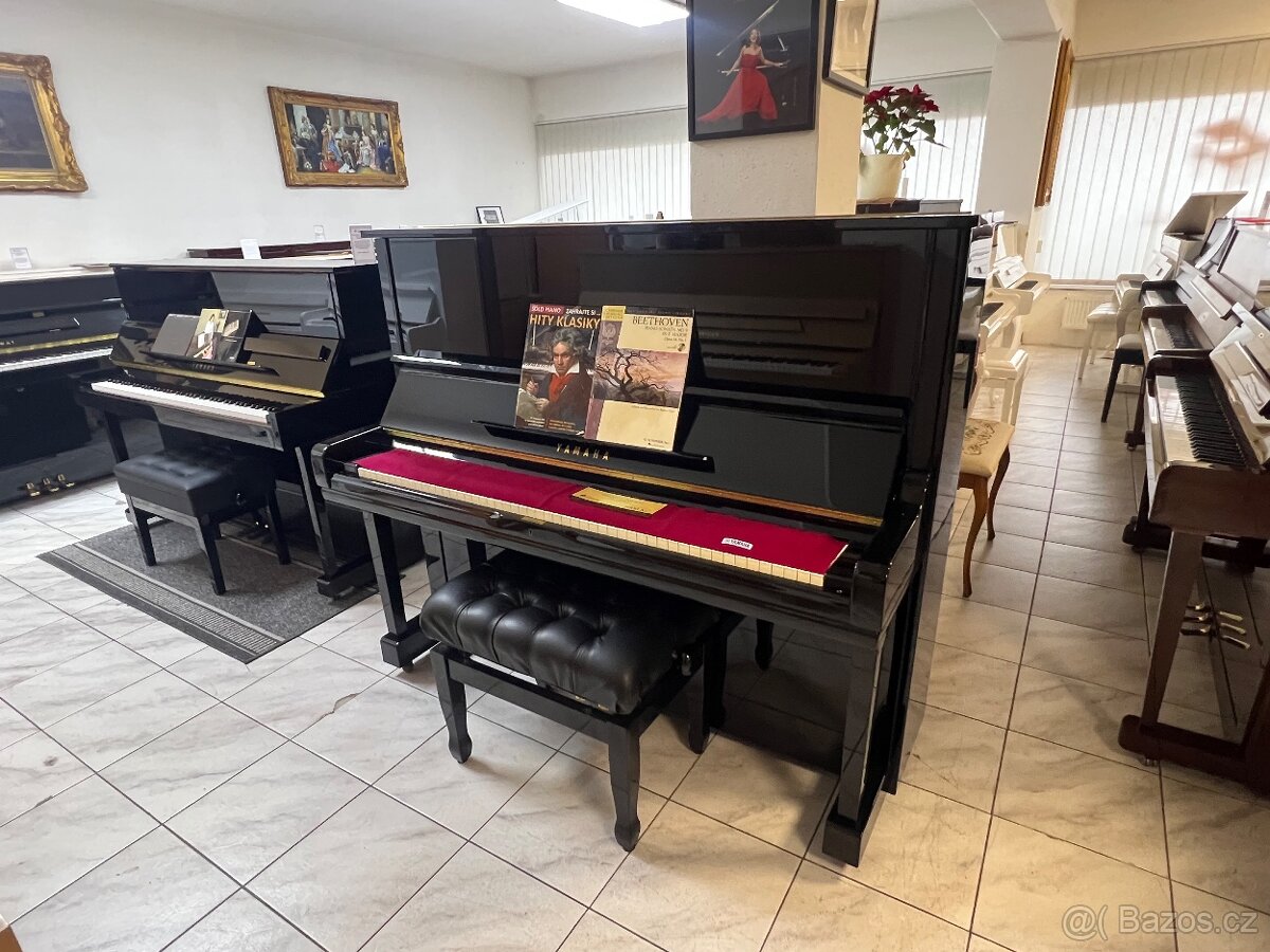 Koncertní pianino Yamaha U3 se zárukou 5 let, doprava - 3