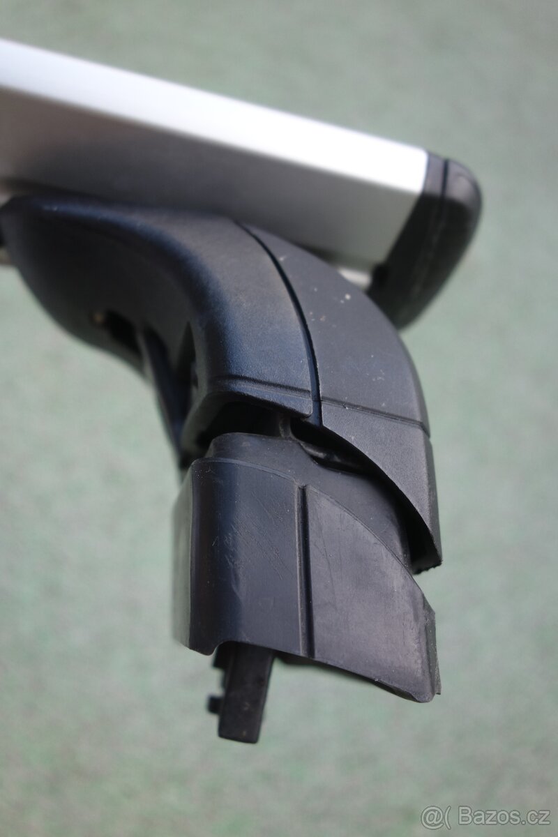 Mercedes A W177, CLA X118, střešní nosiče Thule WingBar Evo - 3