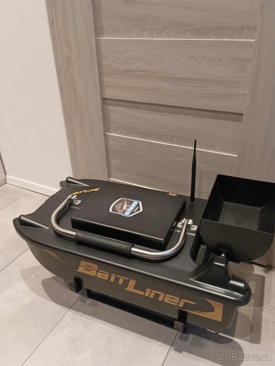 Zavážecí lodička Bait Liner - 3