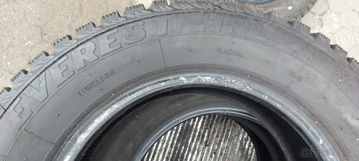 Zimní pneu 195/65R15 Vraník (8) - 3