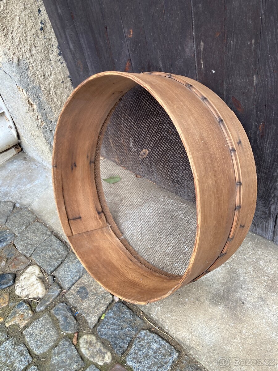 Síto na mouku, ošatky - 3