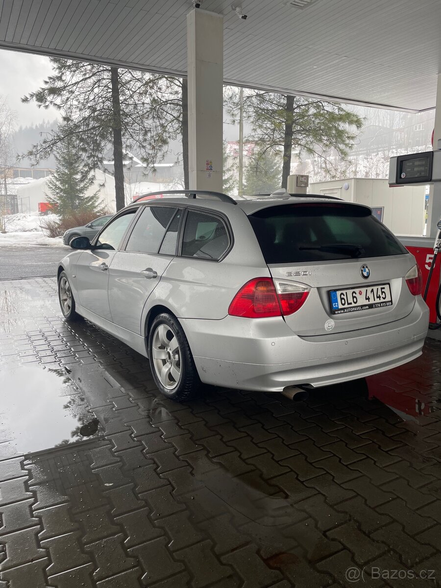 BMW E91 320i touring - 3