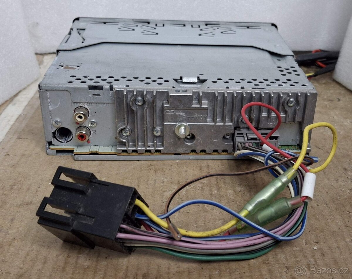 Autorádio Panasonic CQ-RX103N CD/MP3 - 3