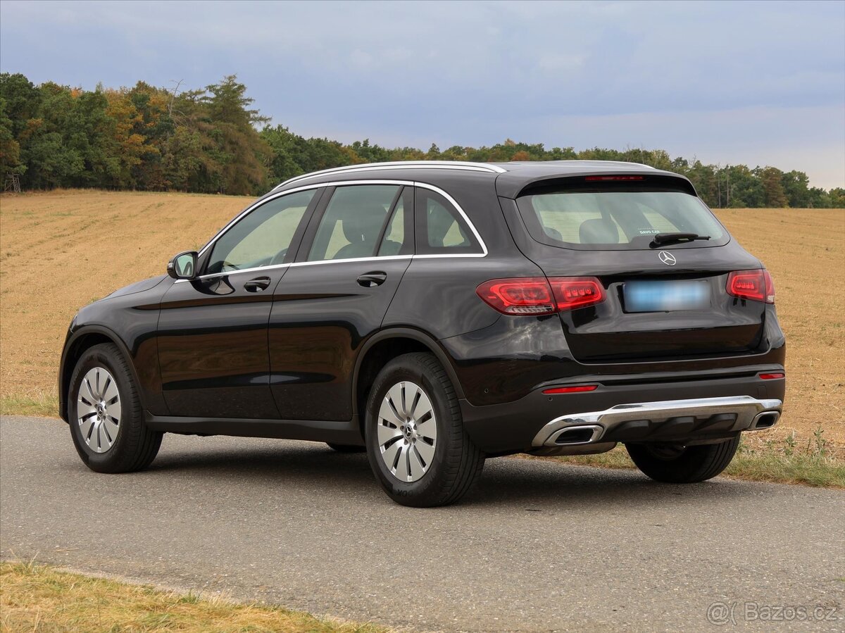 Mercedes-Benz GLC 2,0 300d 180kW 4Matic AMG DPH (2021) - 3