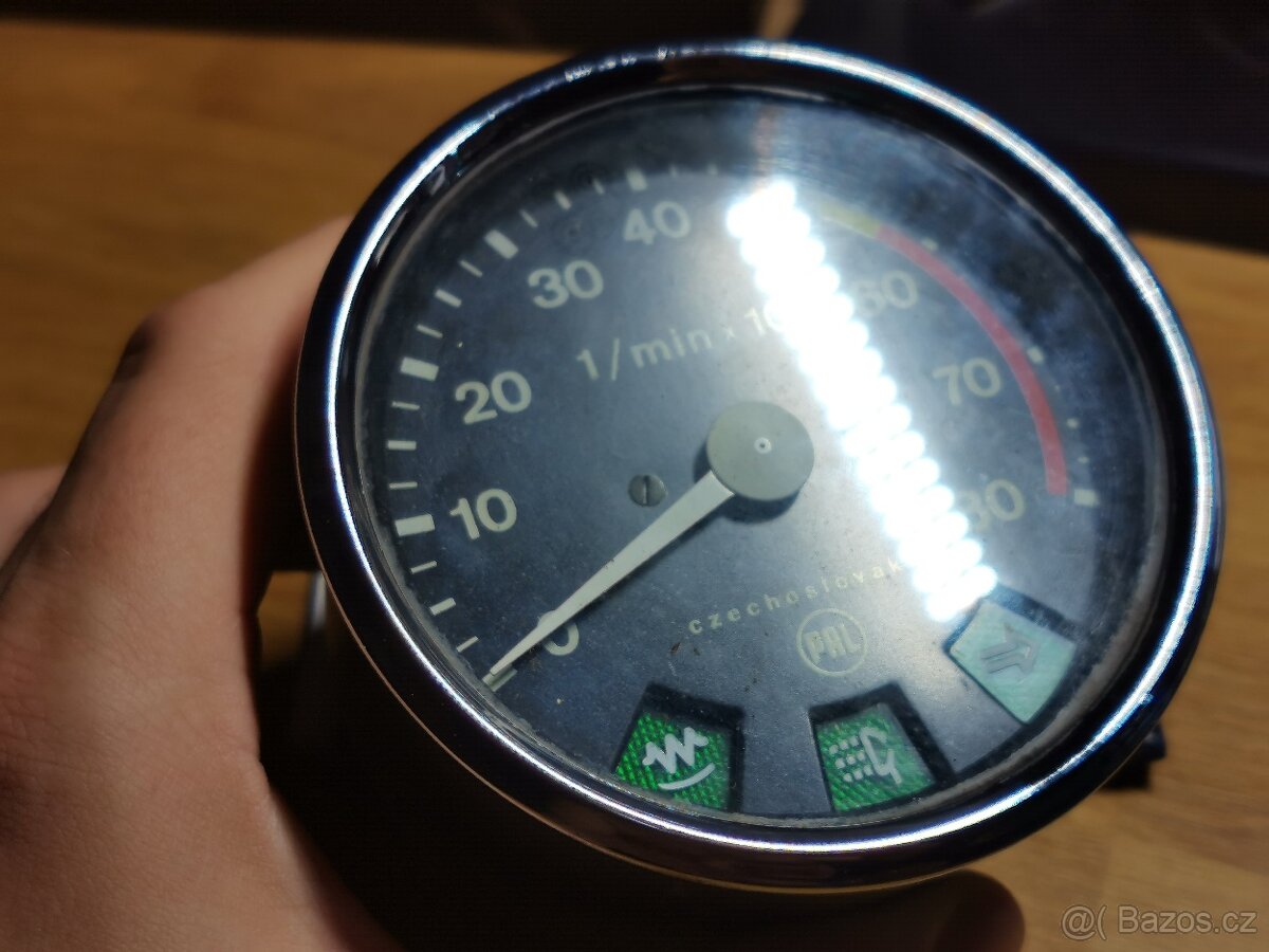 B89 Otáčkoměr PAL Tatra 613 - 3