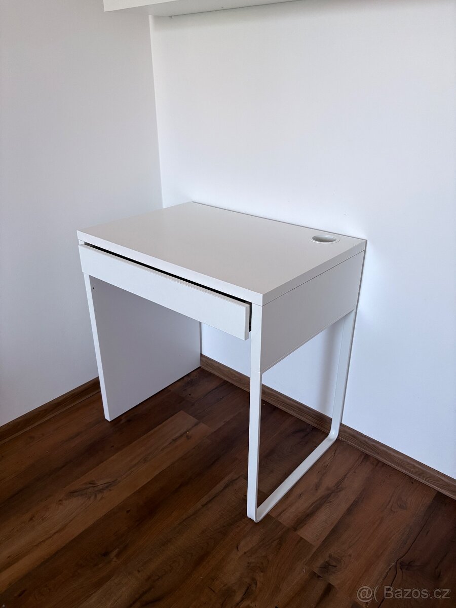 prodám “kosmetický/psací” stůl - 3
