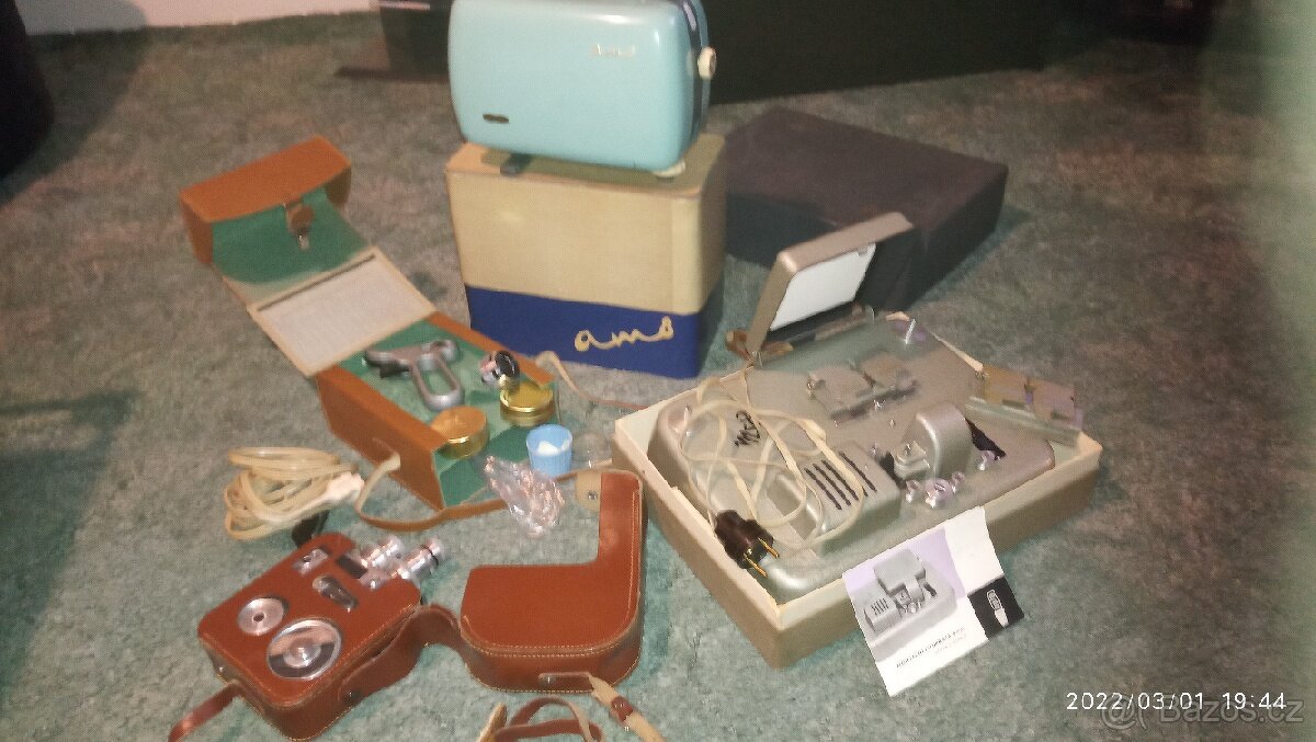 Kamera 8mm s příslušenstvím - 3