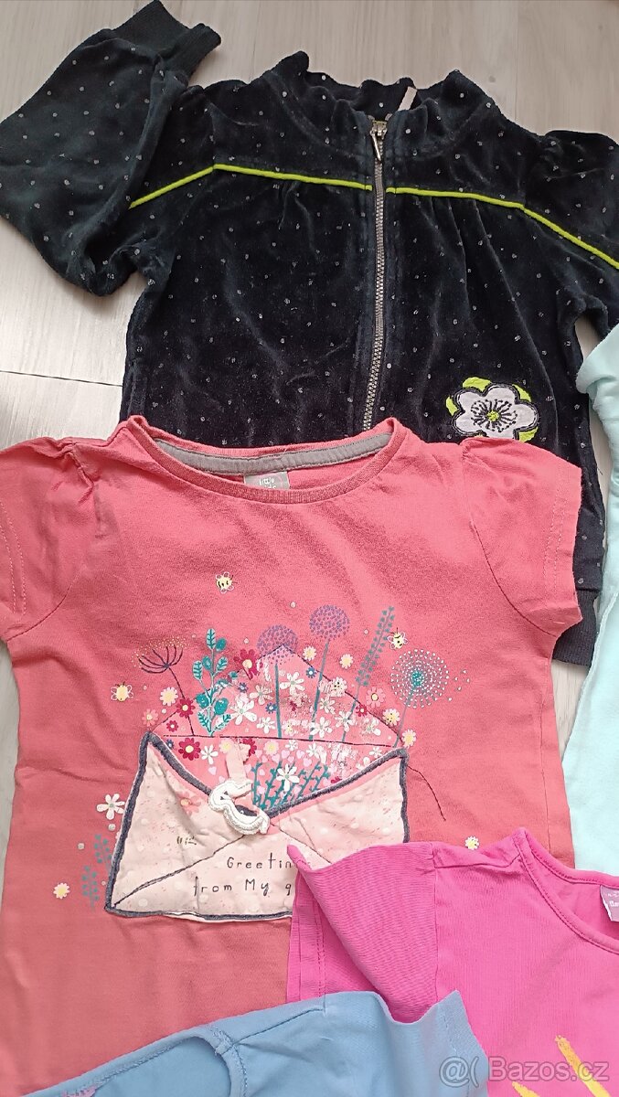 Mix dívčí (trika, mikča, atd...) 4 až 5 let - 3