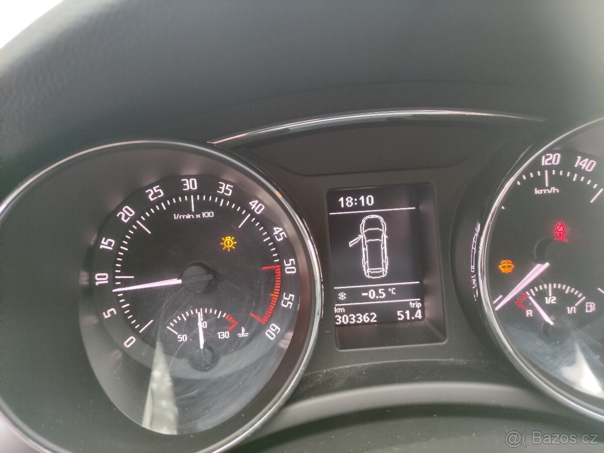 Škoda Superb 2.0 tdi - 3