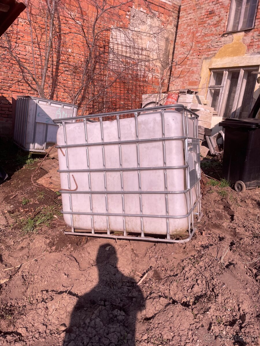 IBC nádrž 1000l - 3
