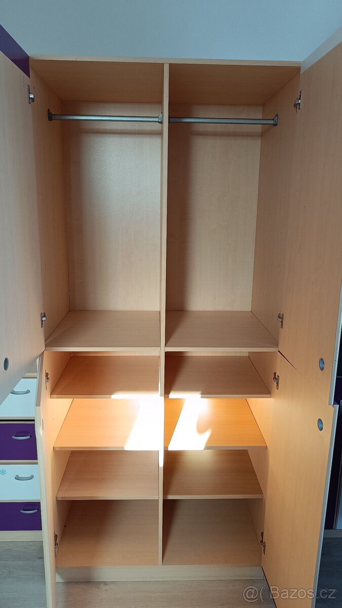 Dětská šatní skříň + šupliky - 3