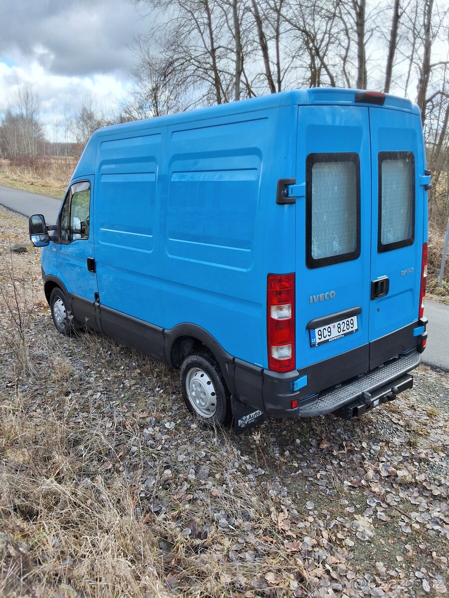 Obytný automobil IVECO DAILY. - 3