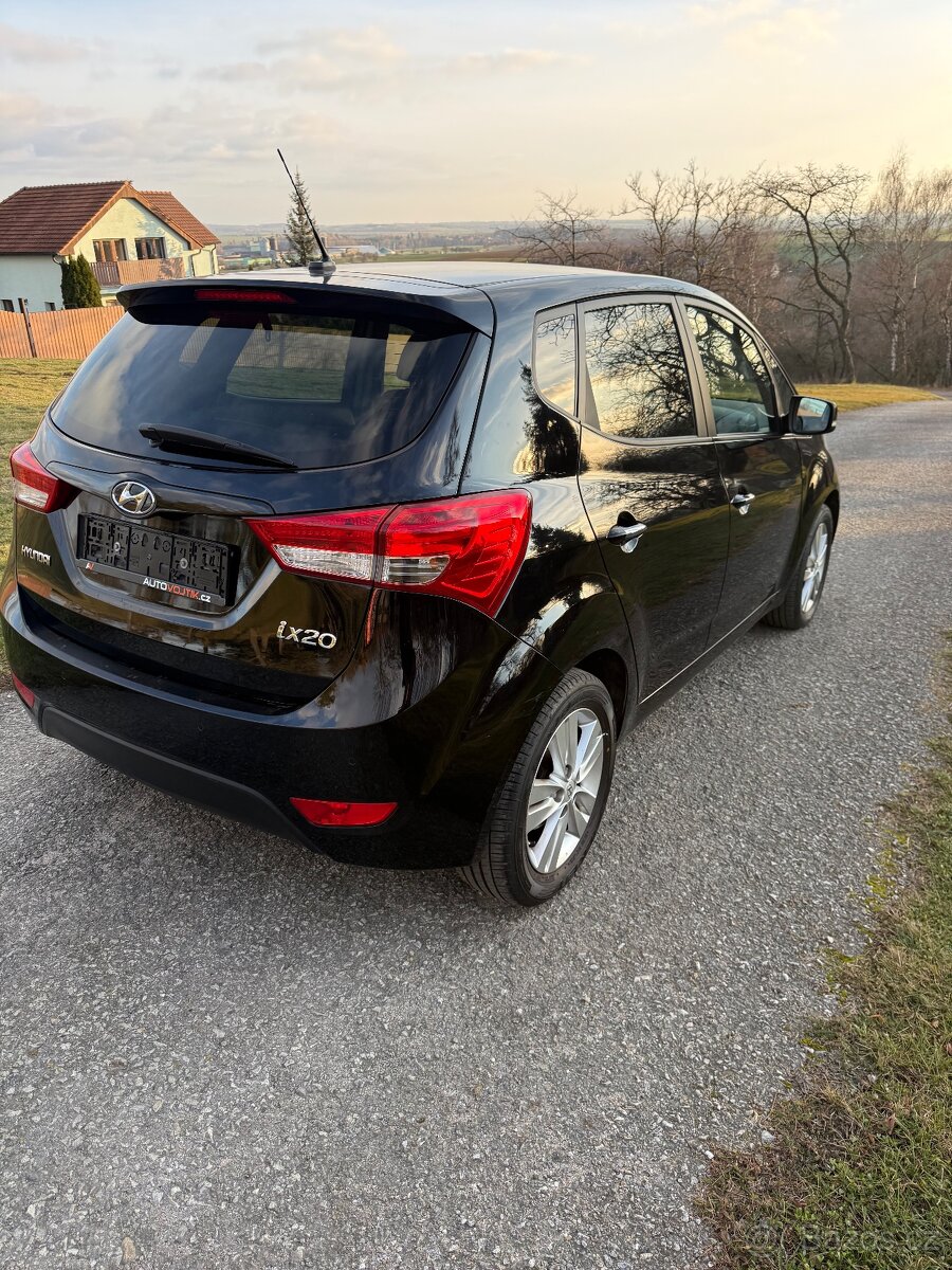 Hyundai ix20 1,4i - 3