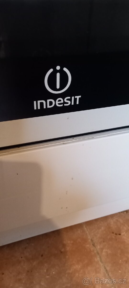 Kombinovaný sporák Indesit - 3