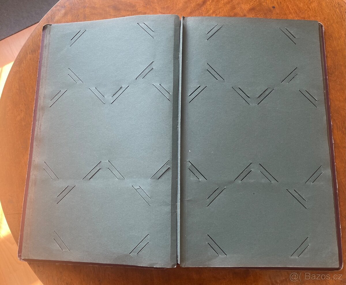 Staré album na fotografie - 3