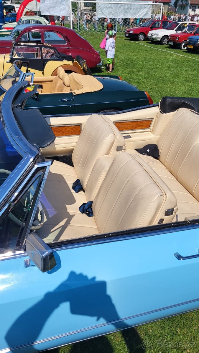 Cadillac Deville - 3