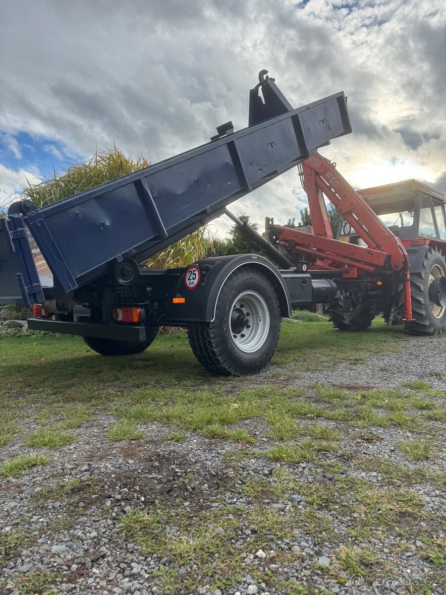 Traktorový nosič Kontejnerů - 3