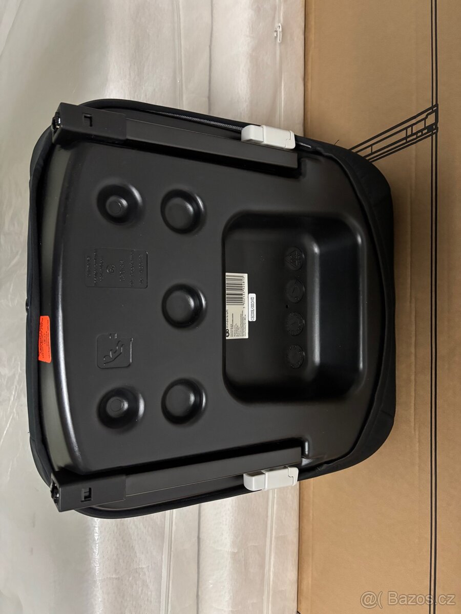 Dětský podsedák do auta s Isofix - 3