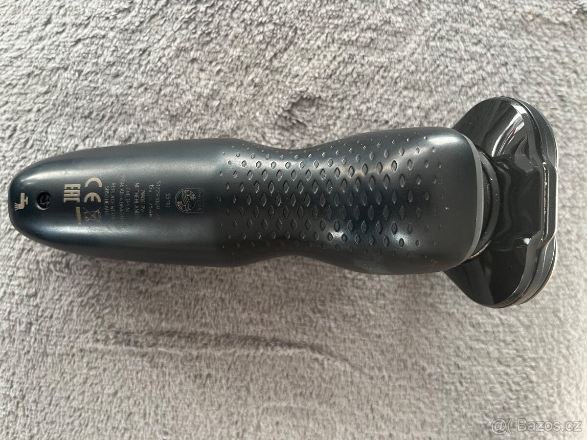 Holicí strojek Philips 5000. - 3