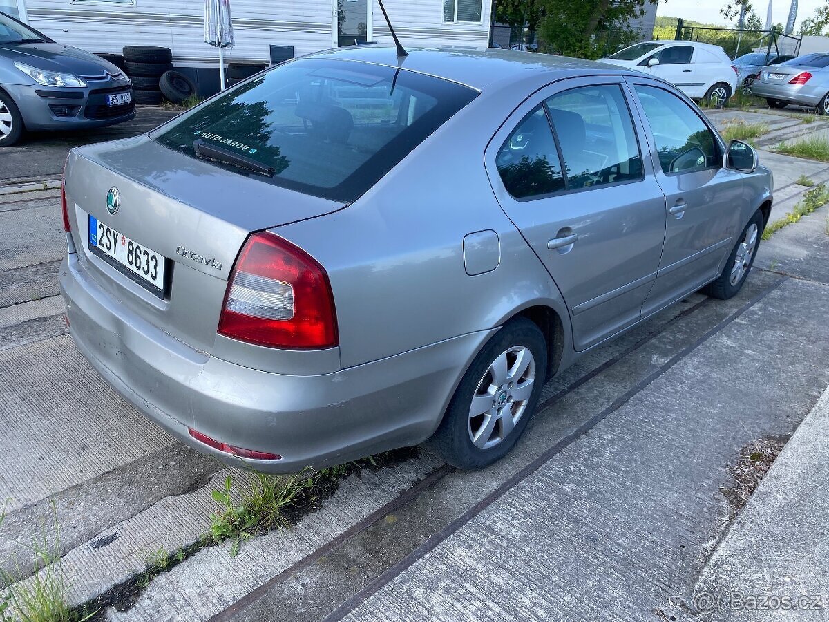 Škoda Octavia 1.6 tdi 77 kw - 2011 - 3