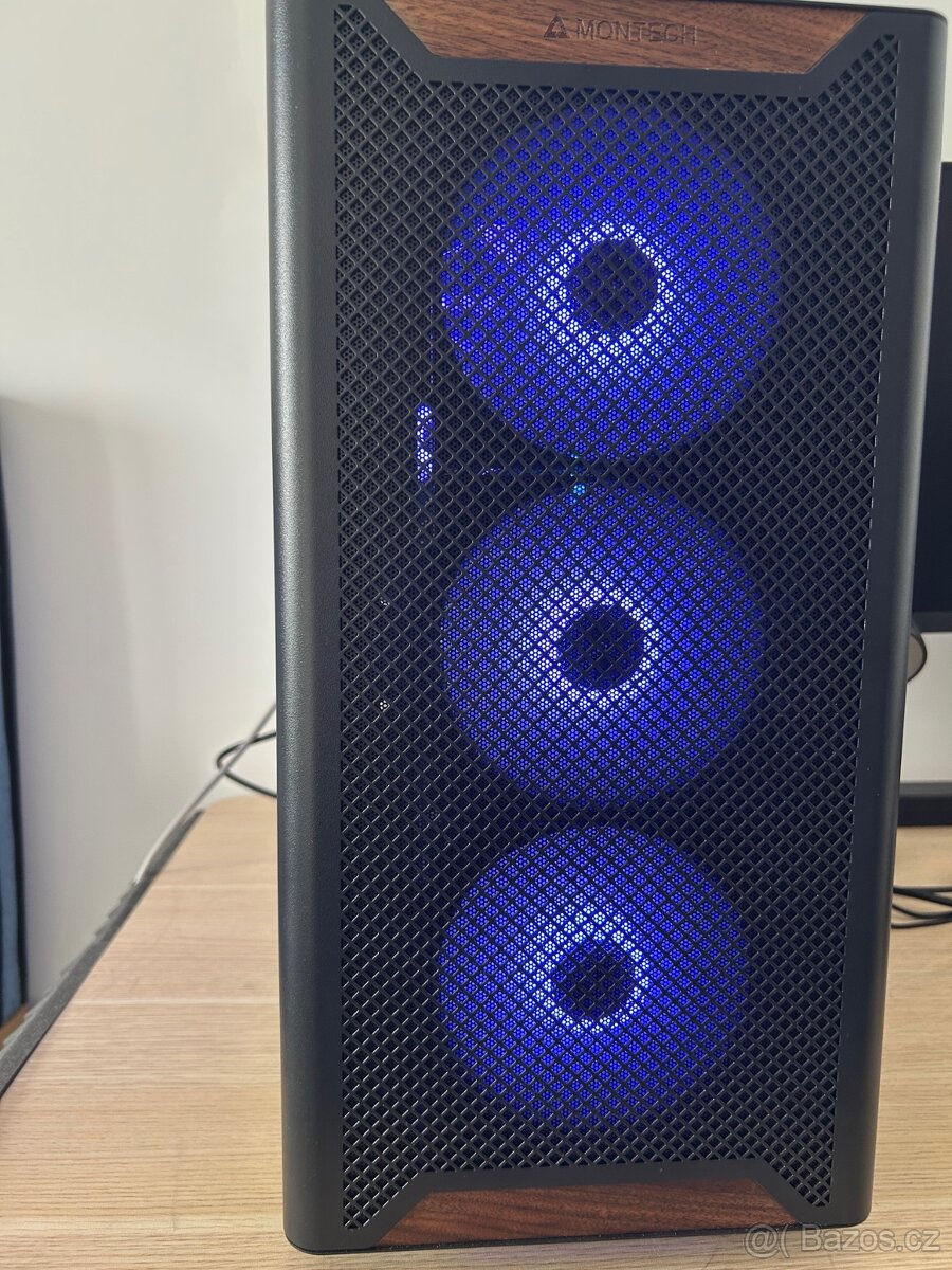 Herní PC s AMD Ryzen 7 7800X3D a RTX 5070 Ti - 3