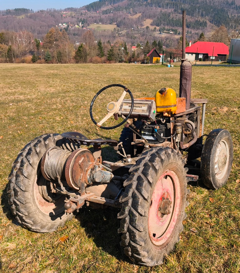 Malotraktor s navijákem - 3