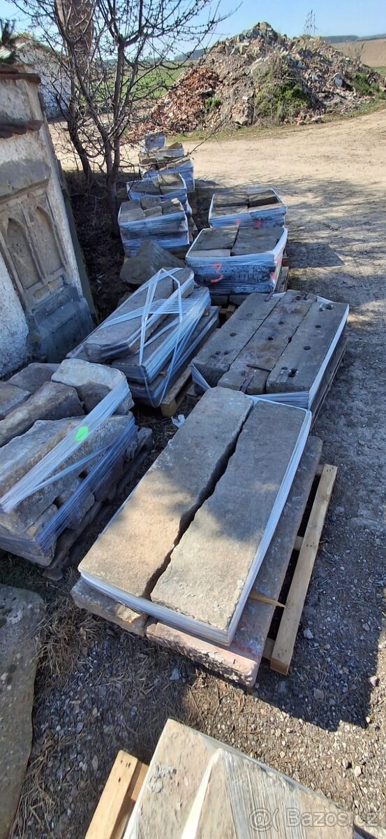 Pískovcový,cihlový - 3