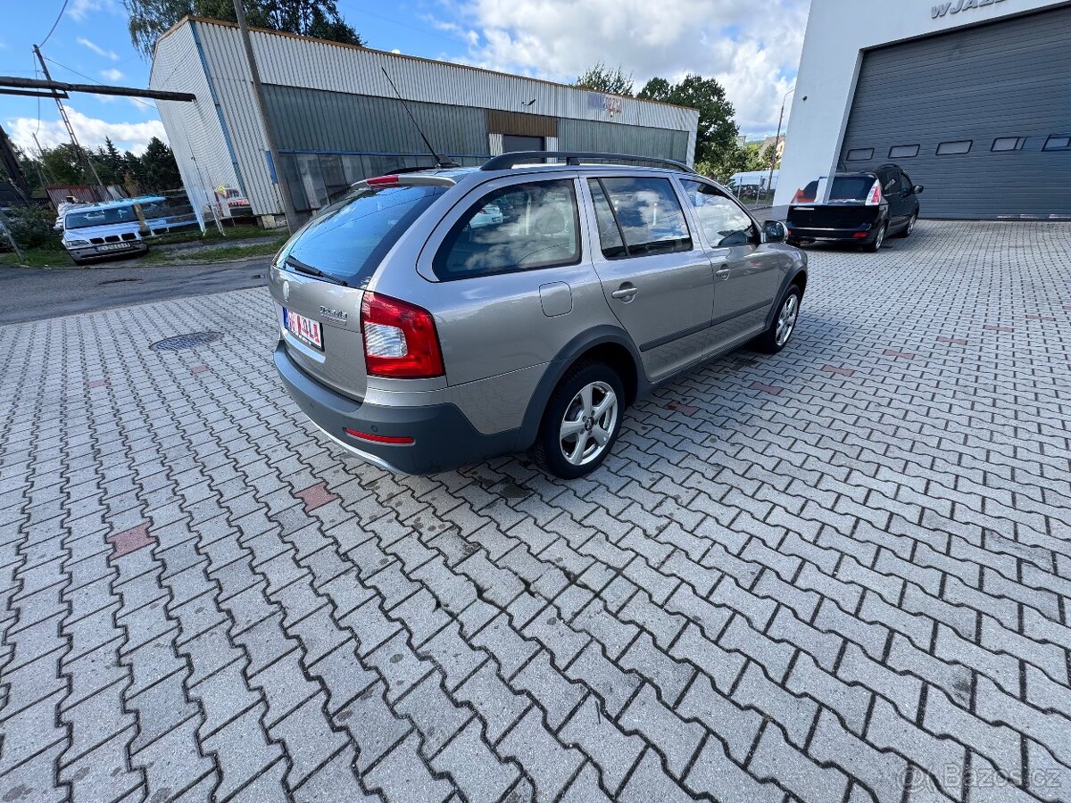Skoda octavia 4x4 scout 2.0 tdi 2009 - 3