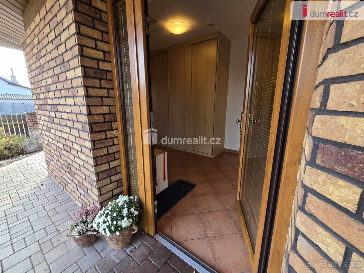 Prodej rodinného domu, 4+kk 140 m2, s pozemkem 649 m2, Stará - 3