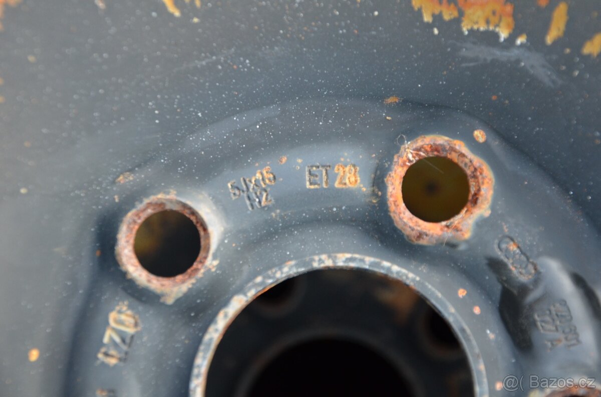 Audi A2 - originální zimní kola 15", 155/65 R15 - 3