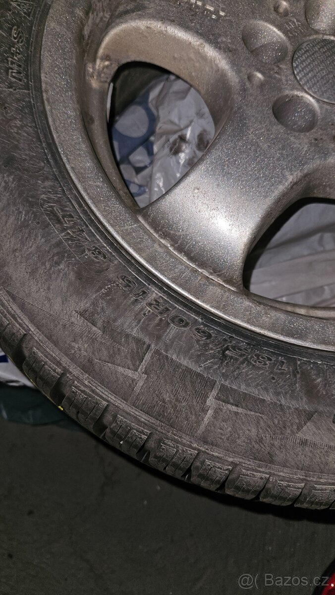 185/60 R16 Škoda rapid - 3