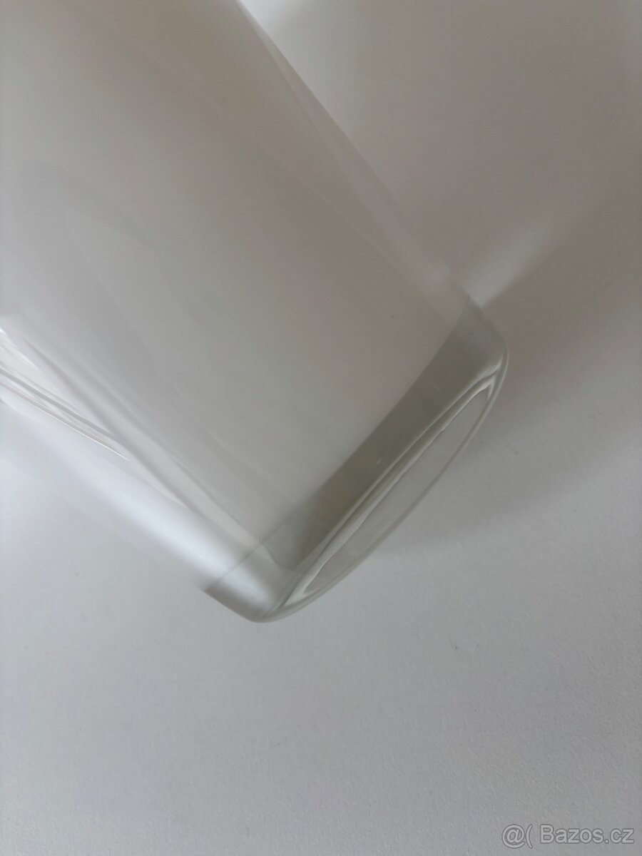 Bílá skleněná 20 cm - 3