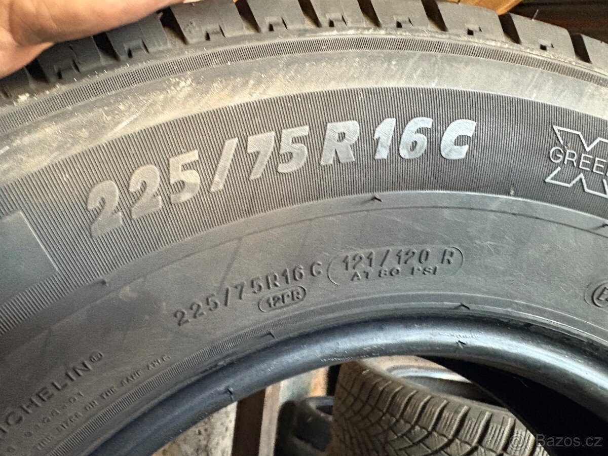 Let i pneu 225/75/16C 6ks - 3