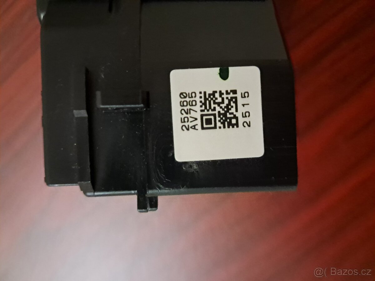 Páčka blikačů Nissan Almera Tino - 3