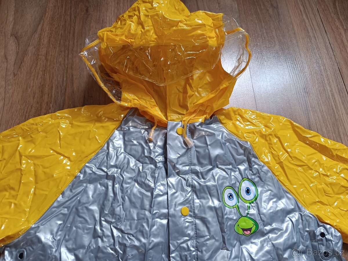 DÍVČÍ PLÁŠTĚNKA vel.134/140,zn.FROG - 3