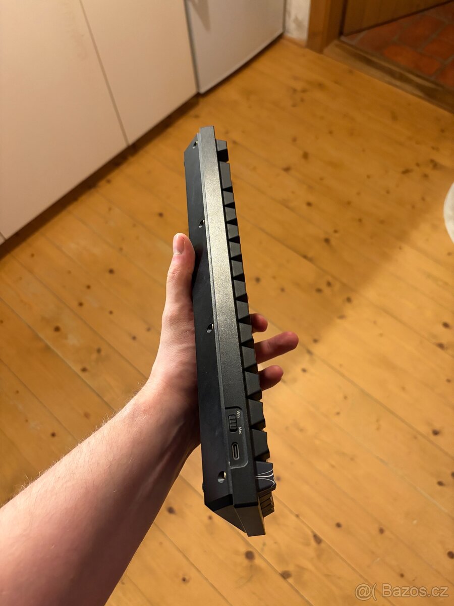 Mechanická klávesnice Keychron Q2 65% - 3