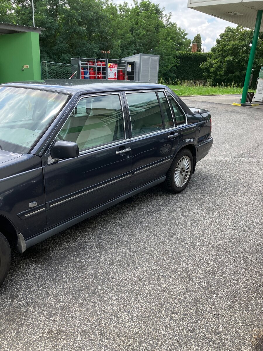 Prodam Volvo s90 benzin3litr rv1997 - 3