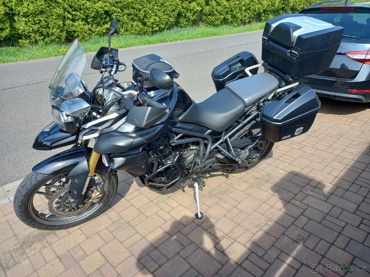Triumph Tiger 800