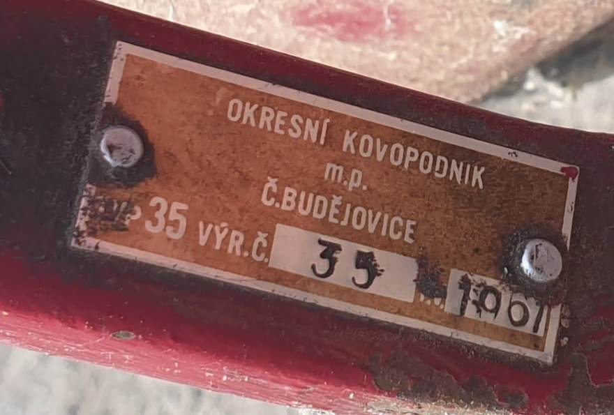 Raritní přívěsný vozík za veterána - 3