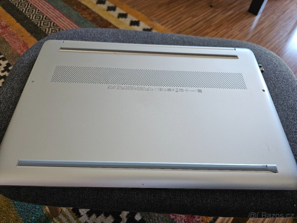 Kvalitní notebook HP - 3