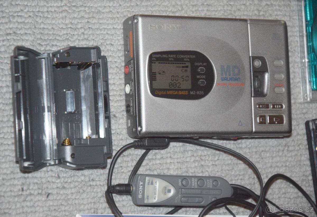MD minidisc SONY MZ-R35, DO, sluch,,manual, adapter AA bater - 3